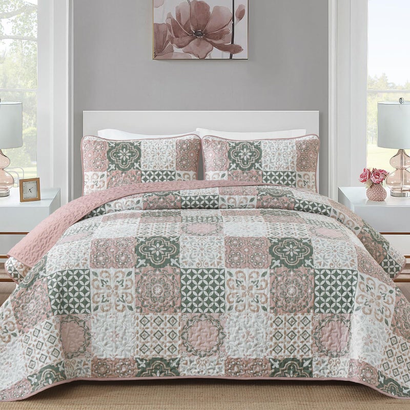 Dobuyly Boho Patchwork Quilt Set Queen Size, Blush Pink/Grey Plaid Bedspread Coverlet Set, 3 Pieces Soft Lightweight Farmhouse Quilt Bedding Set for All Seasons 96"x90" - Image 1