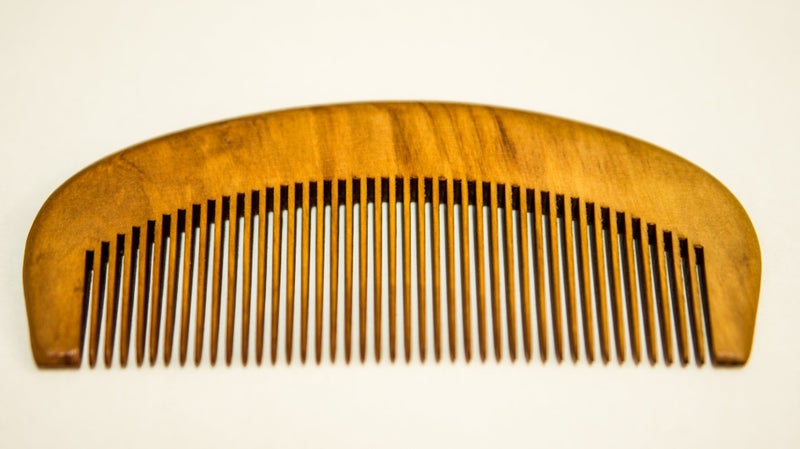 CP [Japan Craftsmen Made] Peach Wood Natural Comb - Apricot Oiled. Anti Static Hair (Medium) - Image 2