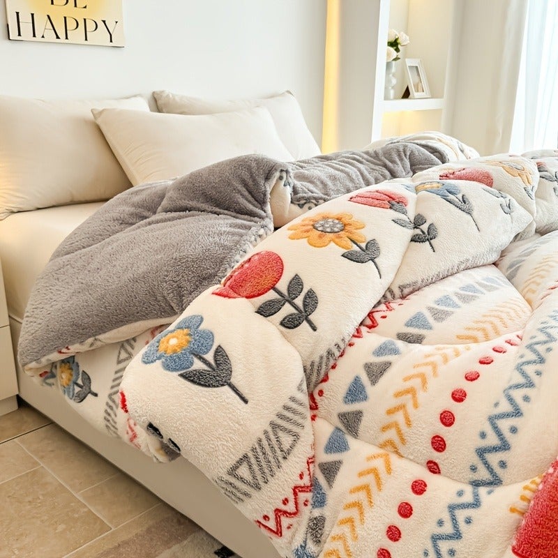 Plush Printed Winter Quilt - Image 2
