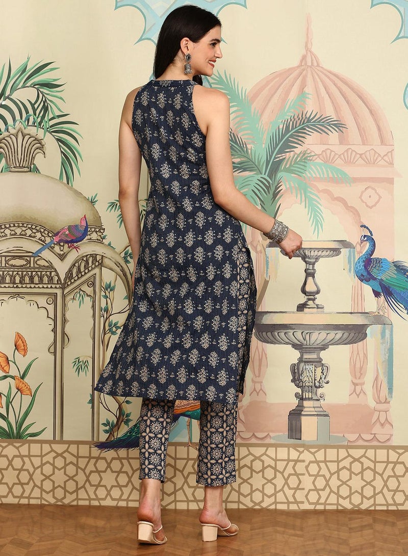 ISHIN Women's Indigo Blue 100% Cotton Printed Straight Fit Kurta Set  - Image 5