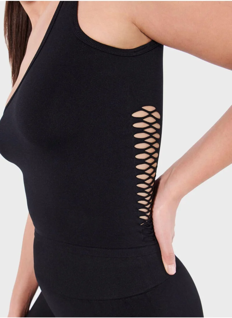 UNDIZ One Shoulder Cut Out Bikini Top