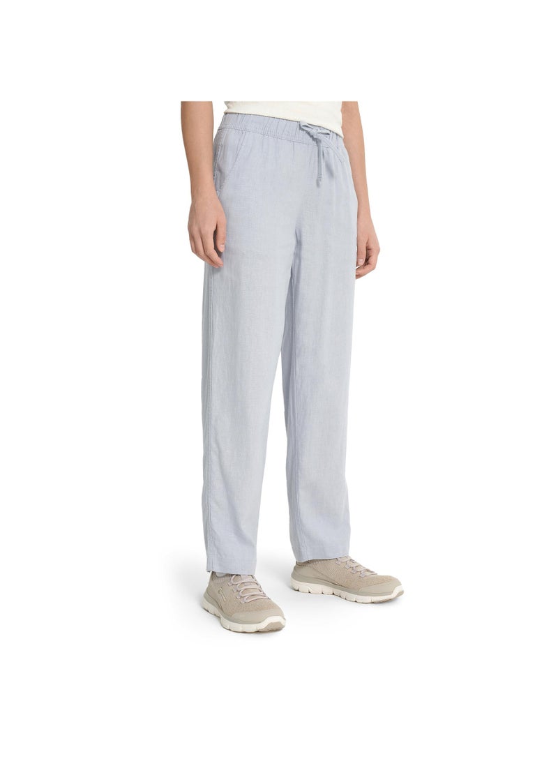 Outventure Outventure Women's Light Grey Trousers – Water-Repellent, 3 Pockets, Reflective Elements, Comfortable Fit, Ideal for Travel & Outdoor Adventures  - Image 2