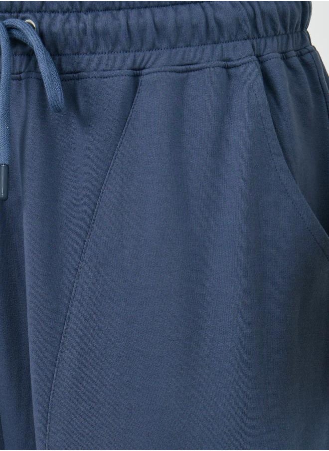 Styli Styli Oversized Fit Joggers with Drawstring  - Image 3