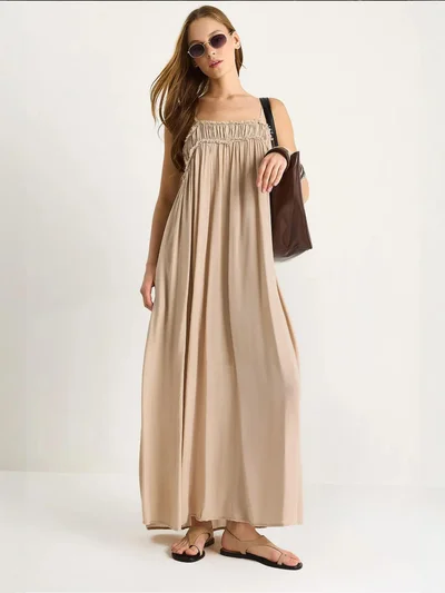 Bianco Lucci LUCCI Embroidered Square Collar Maxi Dress