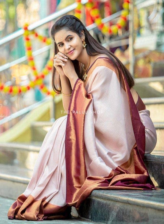 Flosive Ayn Women's Present Banarasi Soft Lichi Silk Saree Beautiful Jacquard Rich Pallu Design Work 4501 Zari Woven Kanjivaram Silk Style Saree With Soft Lichi Silk Blouse Piece (Cream) - Image 4