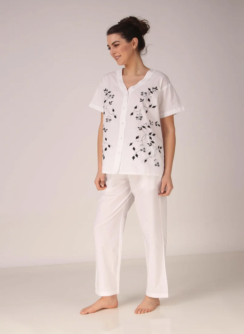 افتر دارك Kylie, Embroidered Chic Cotton Pyjama Set