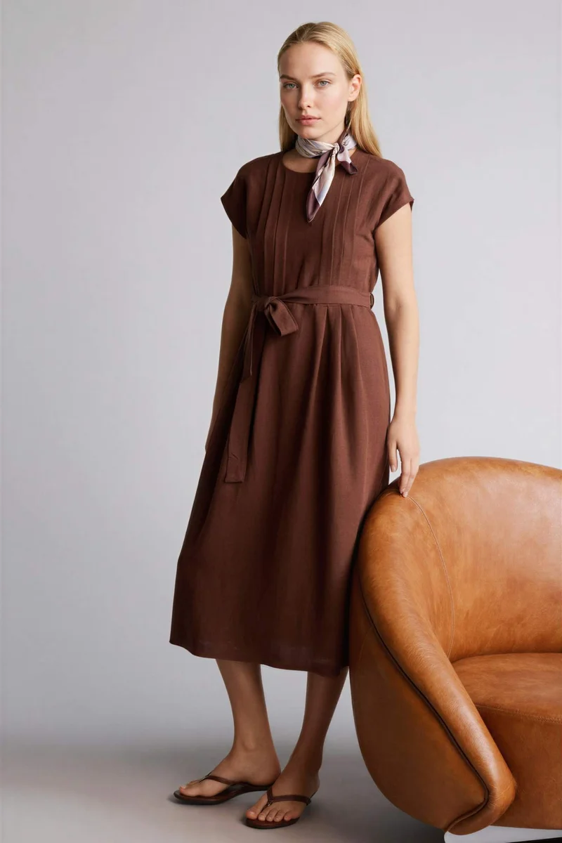 ديفاكتو Round Collar Linen Blended Batwing Dress