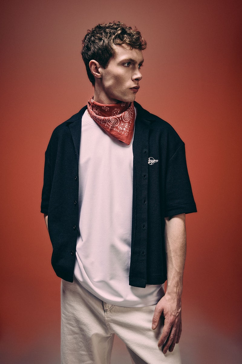 DeFacto Black Man Boxy Fit Short Sleeve Shirt Casual - Image 3