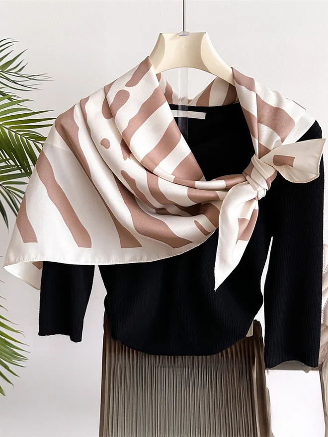Styli Styli Striped Print Satin Scarf