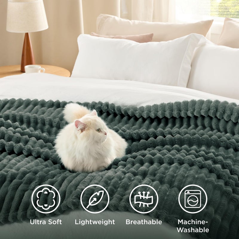 Bedsure GentleSoft Mallard Green Fleece Blanket for Couch - Cozy Soft Blankets for Women, Cute Small Throws for Girls, 50x70 Inches - Image 5