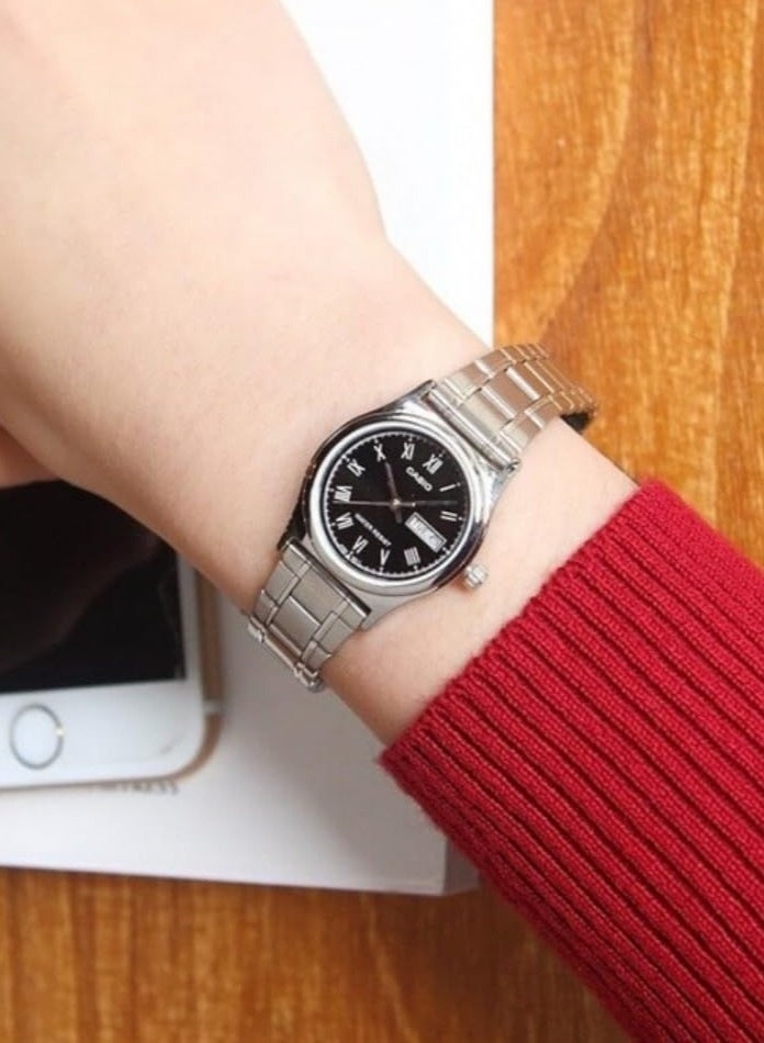 كاسيو Analog Women’s Watch LTP-V006D-1BUDF, 25 mm Black Dial, Stainless Steel Case, Silver Stainless Steel Band, Water Resistant - Image 3