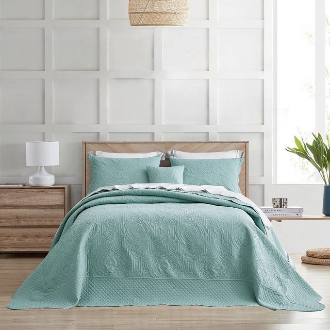 HZ HY OVERSIZED KING BEDSPREAD 128X120 EXTRA WIDE ULTRASONIC COVERLET BEDDING SET LIGHTWEIGHT THIN COMFORTER REVERSIBLE 5 PIECE 100 MICROFIBER SEAGLASS