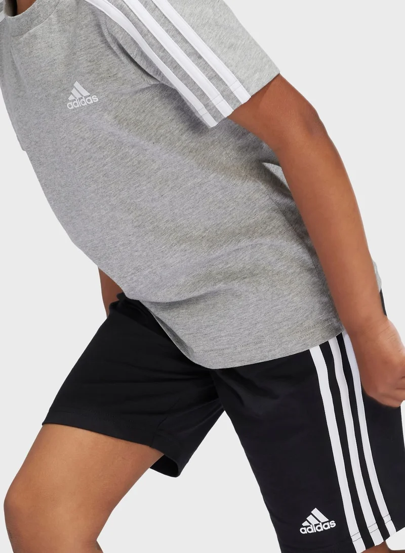 adidas تيشيرت للأطفال مزين بـ 3 خطوط