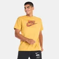 نايكي ذهبي