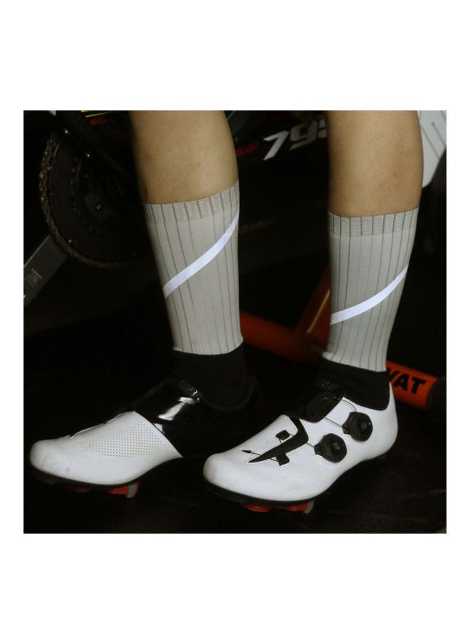 NIBEMINENT - Reflective Stripe Cycling Socks - Image 1