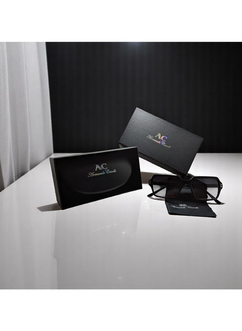 Armando Cavelli - Authentic Armando Cavelli sunglasses, crafted from carefully selected premium acetate for a luxurious look and longevity with extensive use. This model combines modernity and classic style, with a raw black acetate front and golden -plated metal temples to complete your luxury look. Comes with premium polymer lenses offer UV400 protection in a gradient green - Image 1