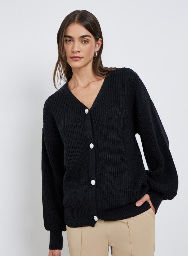 Styli Elegant Black Knit Buttoned Cardigan - Image 3