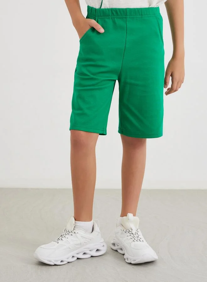 Styli Piping Detail T-Shirt and Shorts Set