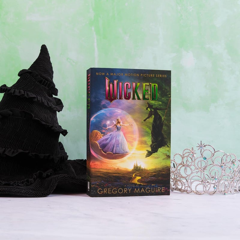Wicked: [Movie tie-in]: the inspiration for the smash-hit musical and the upcoming major motion pict - Image 2