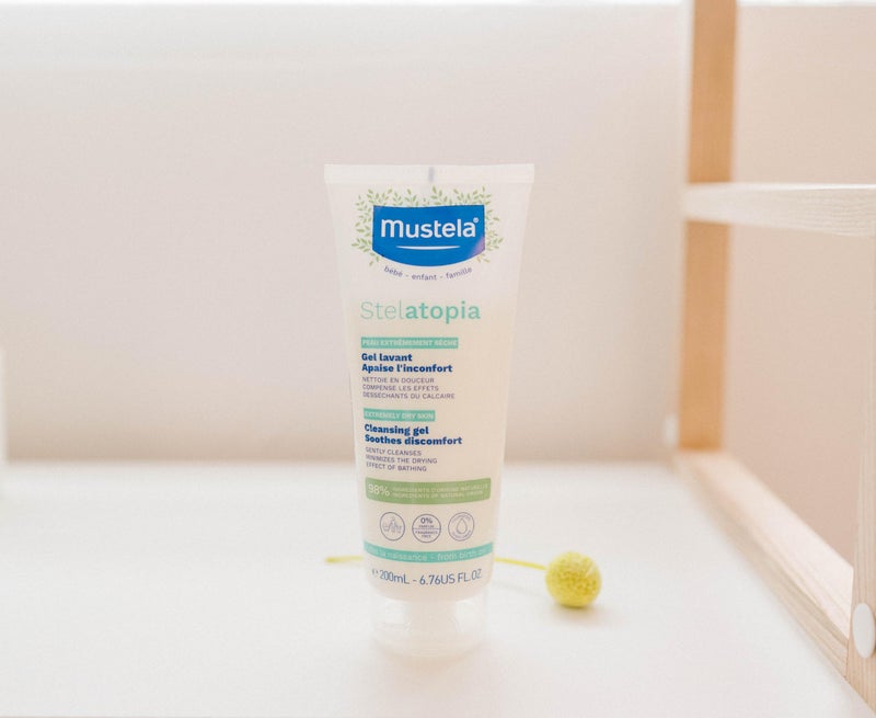 Mustela Stelatopia Eczema-Prone Skin Cleansing Gel - Baby Face & Body Wash with Natural Avocado & Sunflower Oil - Fragrance-Free & Tear Free - 6.76 fl. oz. - Image 5