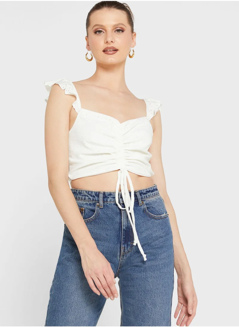 I SAW IT FIRST Ruffle Detail Ruched Crop Top