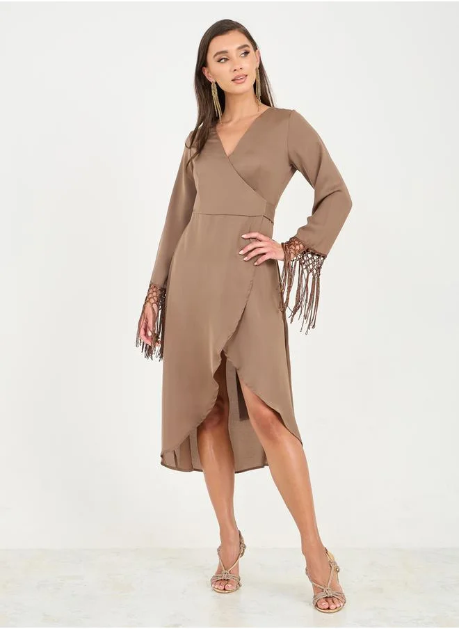 ستايلي Tassel Trim Sleeves Asymmetric Hem Wrap Midi Dress