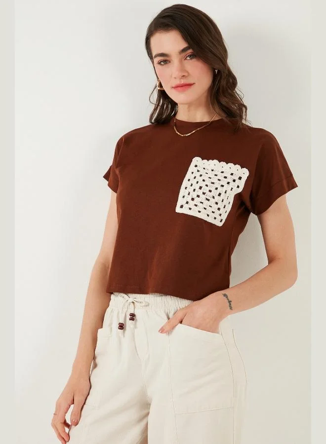 Lela Lela Cotton Single Pocket Regular Fit Crew Neck T-Shirt Women's T-SHIRT 5865818