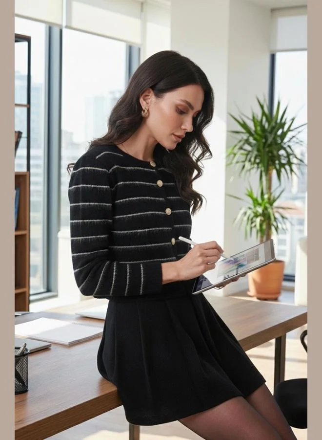 Lela Lela Standard Fit Striped Soft Texture Crop Knitwear Cardigan Women's CARDIGAN 4615551