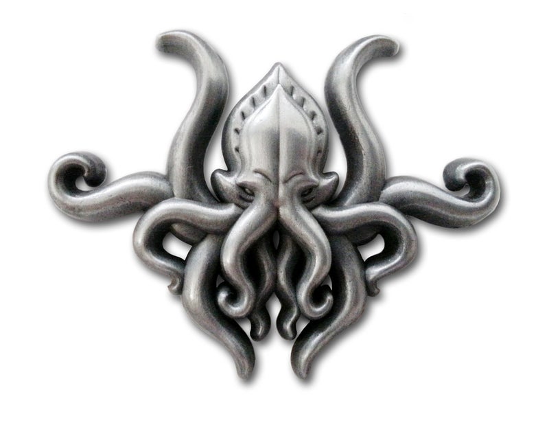 Pinsanity H.P. Lovecraft Cthulhu Lapel Pin - Image 1