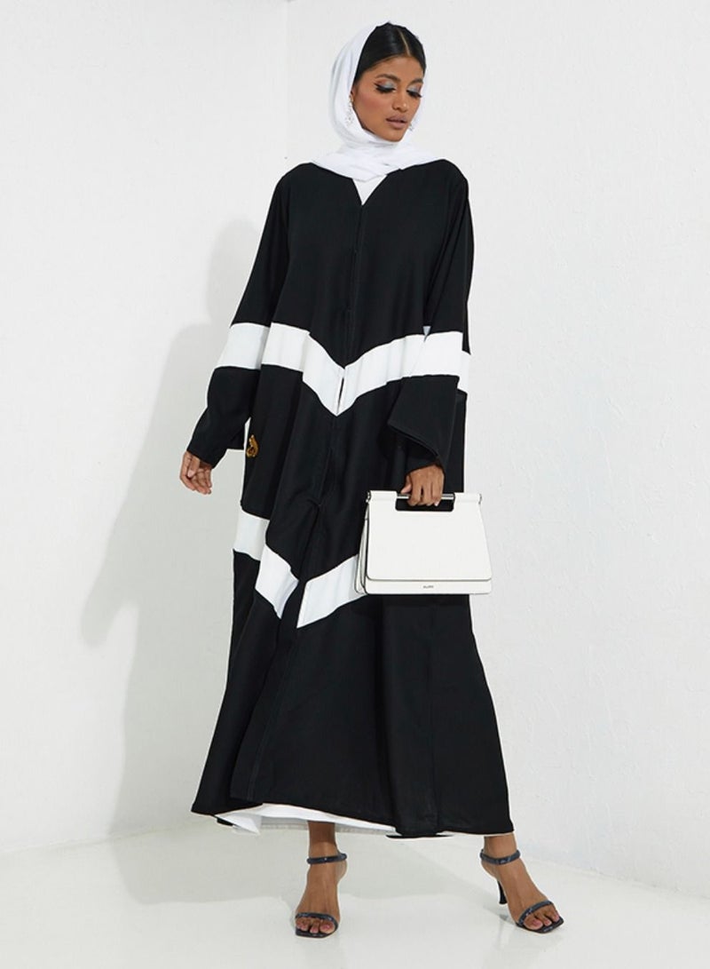 روزيت عباية عباية مفتوحة بتصميم خطوط بيضاء - Image 1