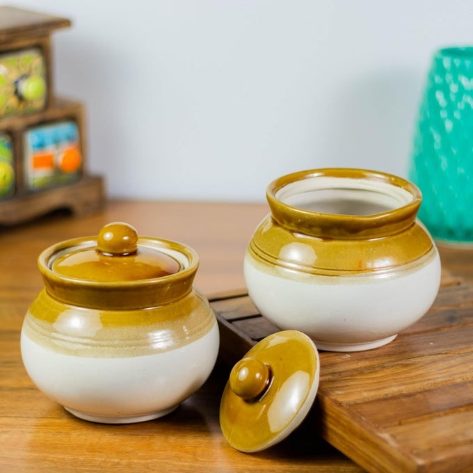 TRADITIONAL INDIAN CERAMIC BARNI JARS SET OF 2 500ML EACH KITCHEN STORAGE CONTAINERS FOR SPICES PICKLES CONDIMENTS AND MORE DECORATIVE ROUND JARS FOR HOME ORGANIZATION