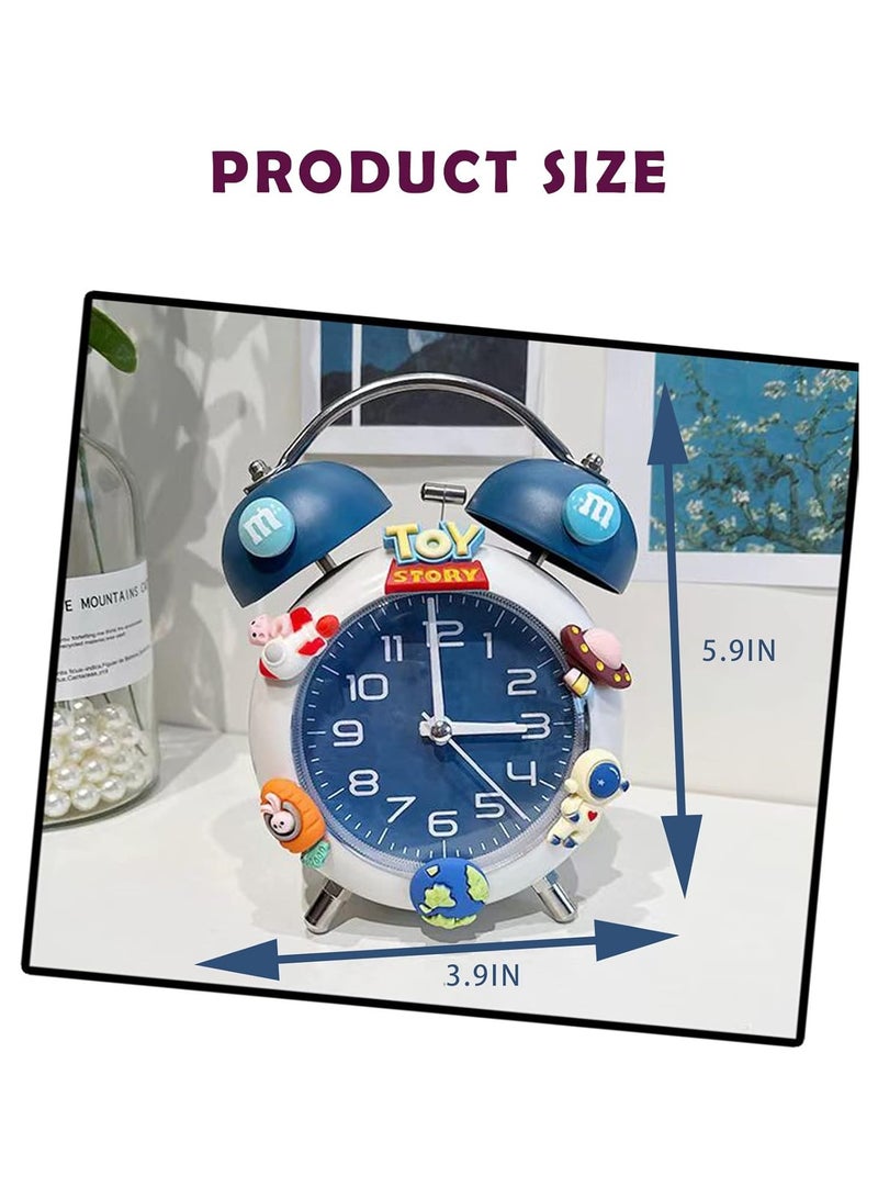 عام ساعة إنذار للأولاد، ساعة إنذار بطراز رائد فضاء رسوم متحركة، ساعة إنذار تناظرية للنائمين بشكل ثقيل مع إضاءة خلفية هدية للأولاد من عمر 5 إلى 16 عامًا. - Image 3