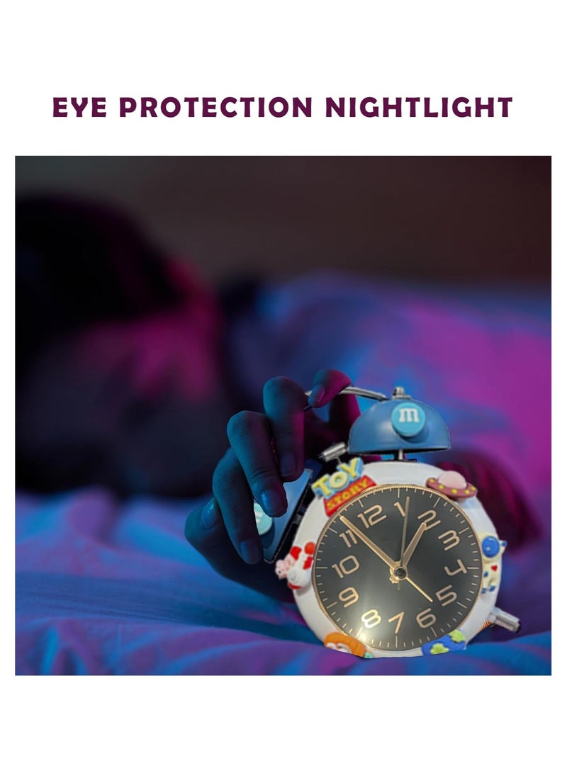 عام ساعة إنذار للأولاد، ساعة إنذار بطراز رائد فضاء رسوم متحركة، ساعة إنذار تناظرية للنائمين بشكل ثقيل مع إضاءة خلفية هدية للأولاد من عمر 5 إلى 16 عامًا. - Image 4