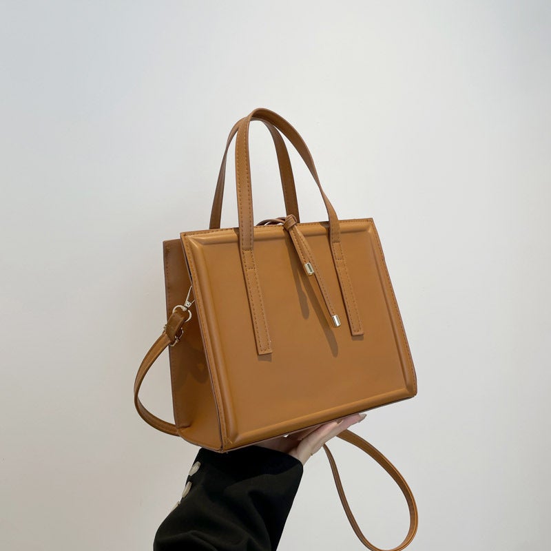 Niche Design Bag Women'S Western Style Small Square Bag Fashionable Shoulder Bag Casual Korean Crossbody Bag - Image 1