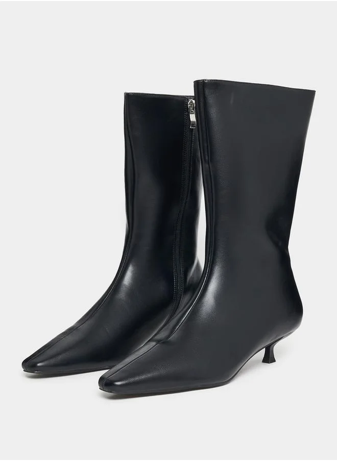 RAID Pointed Toe Kitten Heel Boots with Zip Closure by Styli
