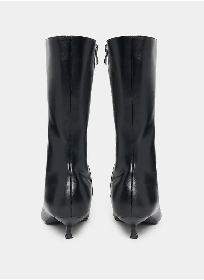 RAID Pointed Toe Kitten Heel Boots with Zip Closure by Styli