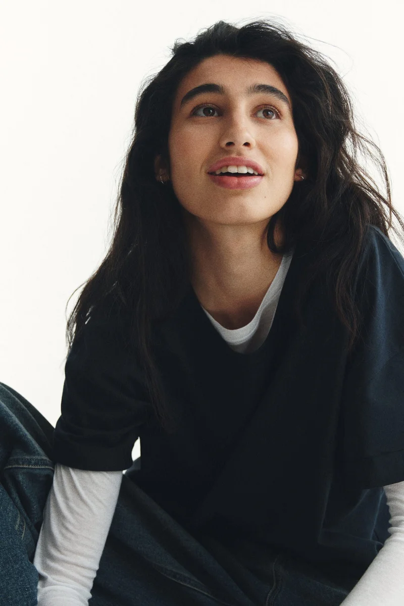 اتش اند ام تي-شيرت قطني بقصّة فضفاضة