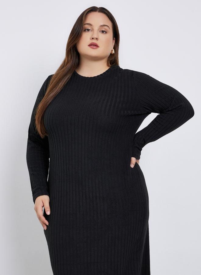 ستايلي فستان ميدي محبوك بمقاس كبير وتفاصيل بارزة الملمس - Image 2