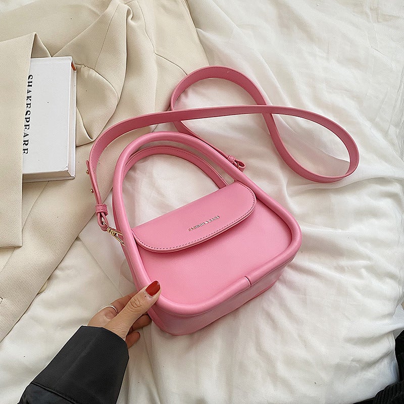 Niche Design Bag Women'S 2024 Fashionable Texted Shoulder Small Square Bag Western Style Portable Crossbody Bag - Image 1