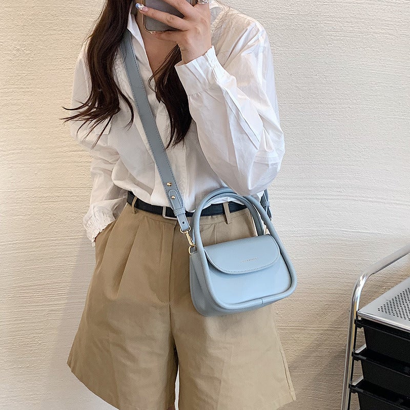 Niche Design Bag Women'S 2024 Fashionable Texted Shoulder Small Square Bag Western Style Portable Crossbody Bag - Image 5