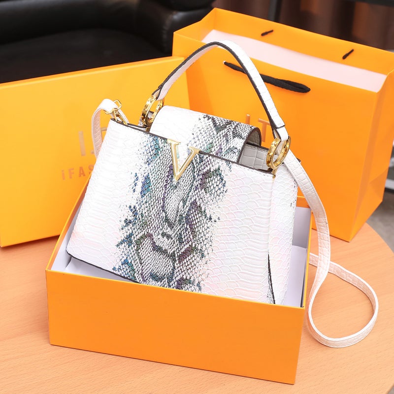 Temperament New Style Simple And Elegant Handbag Fashion Korean Version Snake Pattern Single Shoulder Crossbody Women'S Bag - Image 1