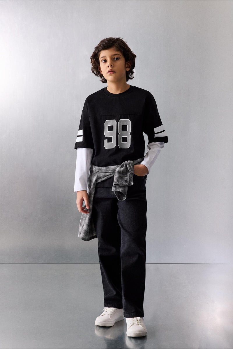 ديفاكتو بنطلون جينز اولادي بيزك سادة قصة مستقيمة - Image 2