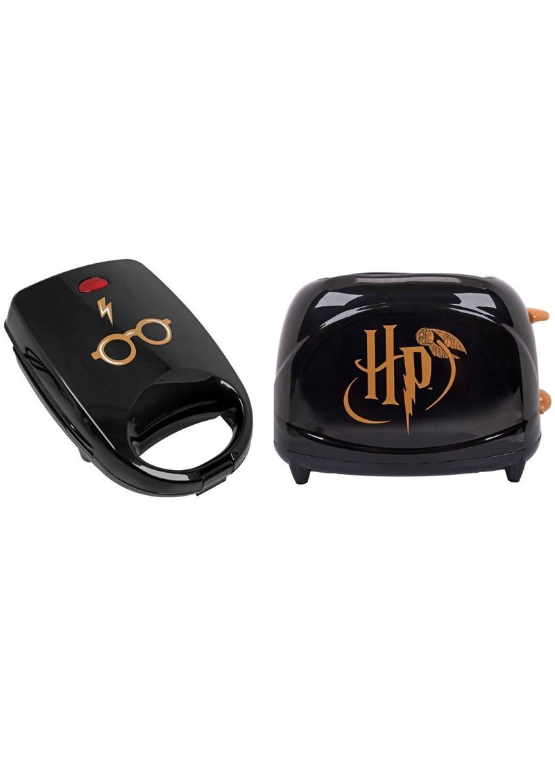 Uncanny Brands Harry Potter Breakfast Appliances - Toaster and Sandwich Maker  - Image 1