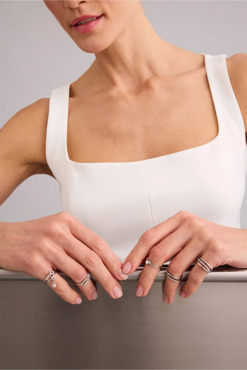 ديفاكتو Woman 8 Piece Rings