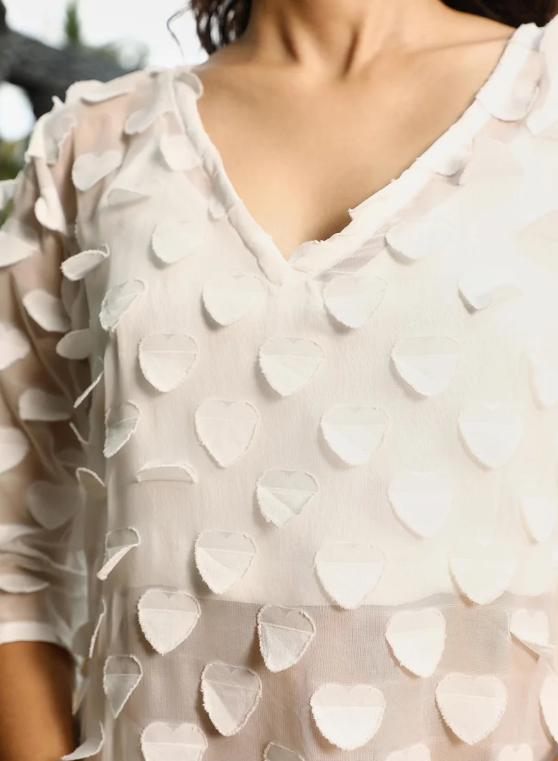 QISSA Women's Daisy White Applique Hearts Kurta With Crop And Trousers