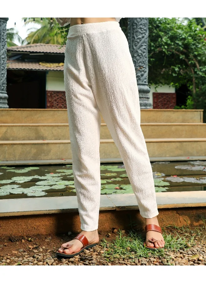 QISSA Women's Daisy White Applique Hearts Kurta With Crop And Trousers