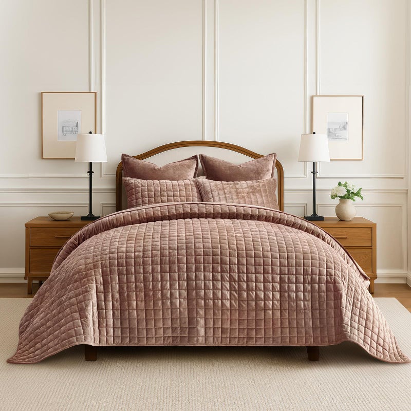 RECYCO Luxury Velvet Quilt Queen Size Bedding Set, Ultra Soft Velvet Comforter Set, Lightweight Quilted Channel Box Stitch Oversized Bedspread Coverlet for All Season, with 2 Shams, Terracotta Clay - Image 1