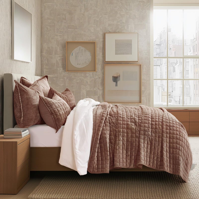 RECYCO Luxury Velvet Quilt Queen Size Bedding Set, Ultra Soft Velvet Comforter Set, Lightweight Quilted Channel Box Stitch Oversized Bedspread Coverlet for All Season, with 2 Shams, Terracotta Clay - Image 3