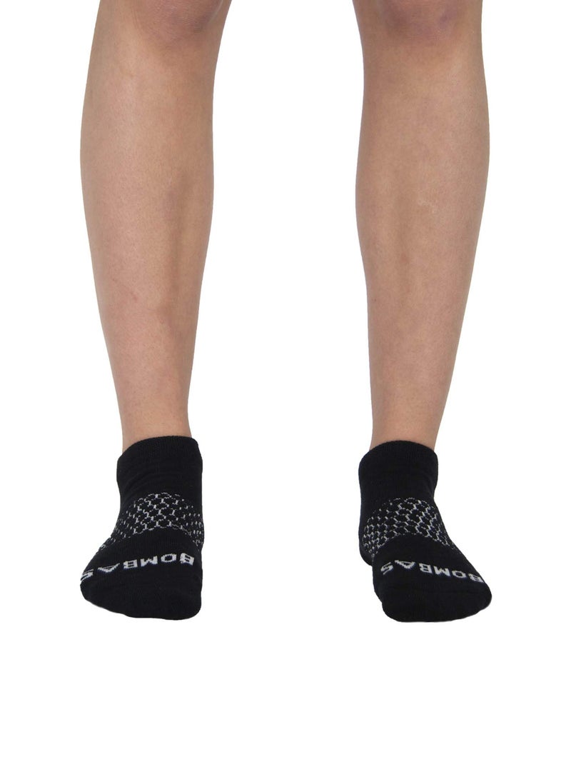Bombas Women's Originals Black Ankle Socks, Size Small - Image 3