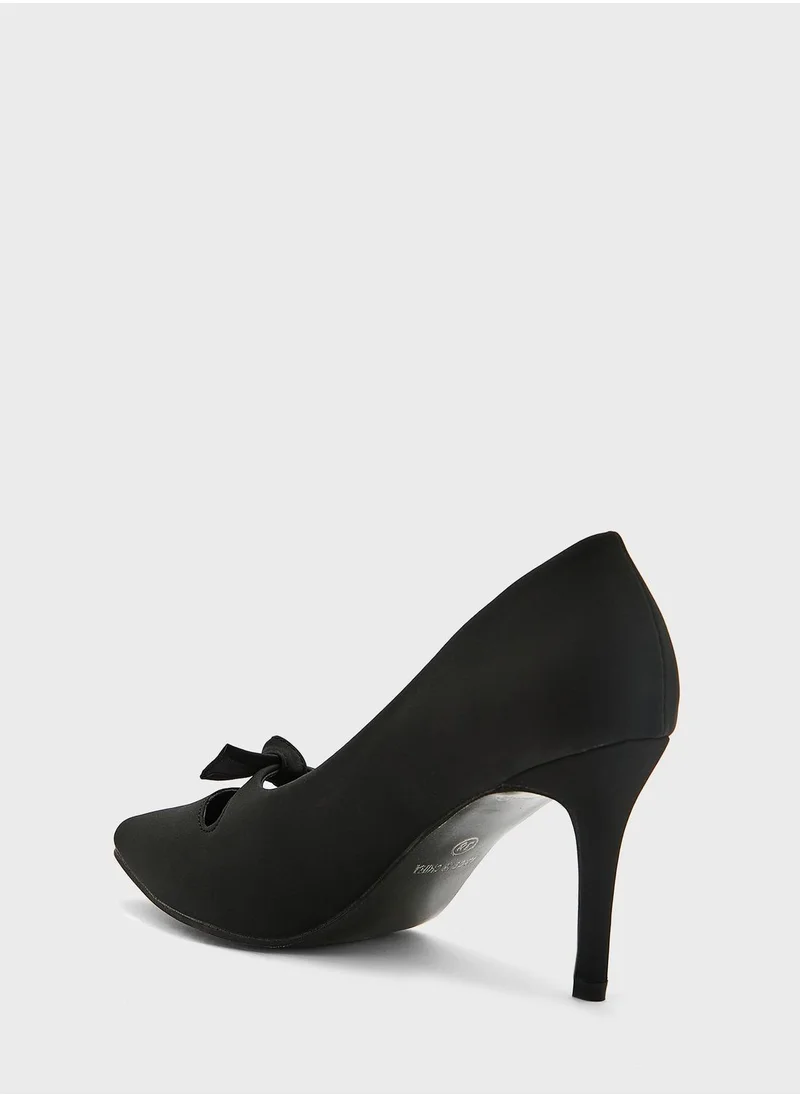 ELLA Bowbpointed Pump